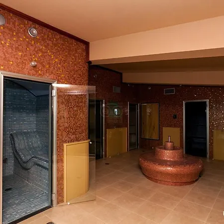 Villaggio Blue Marine אתר נופש מרינה די קמרוטה