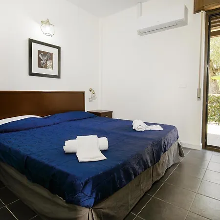 Resort Villaggio Blue Marine 4*