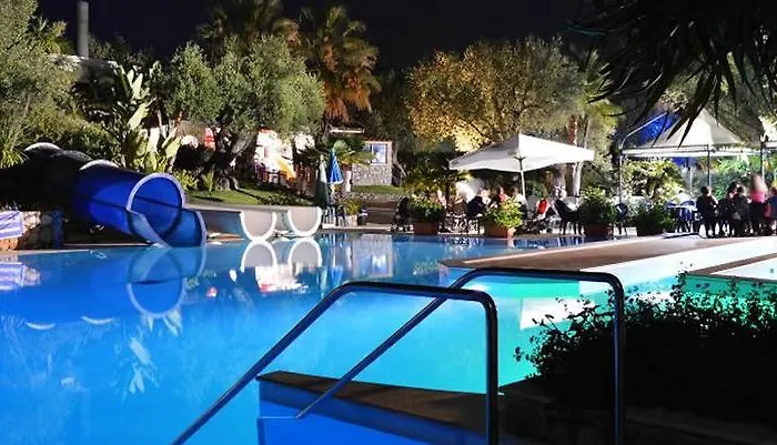 Ośrodek wypoczynkowy Villaggio Blue Marine 4*